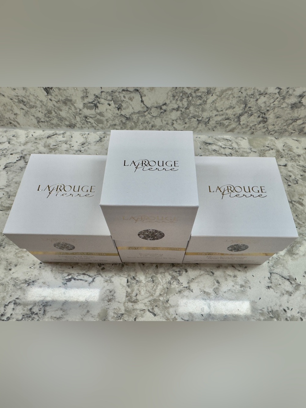 La Rouge Pierre Crystal Collection Skin Care Set - Picture 5 of 10